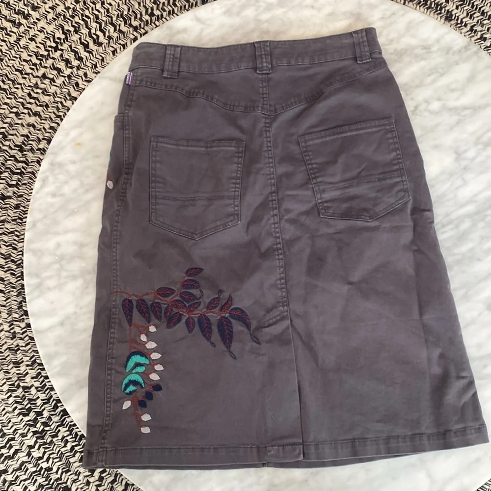 Oilily skirt- NWOT - Picture 6 of 10